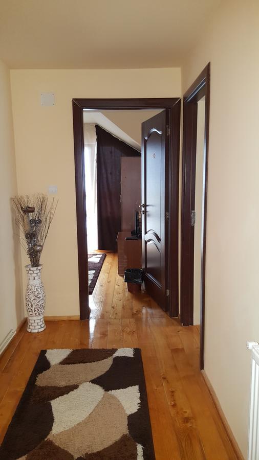 Cabana Cory Râușor Rîu de Mori Exterior foto