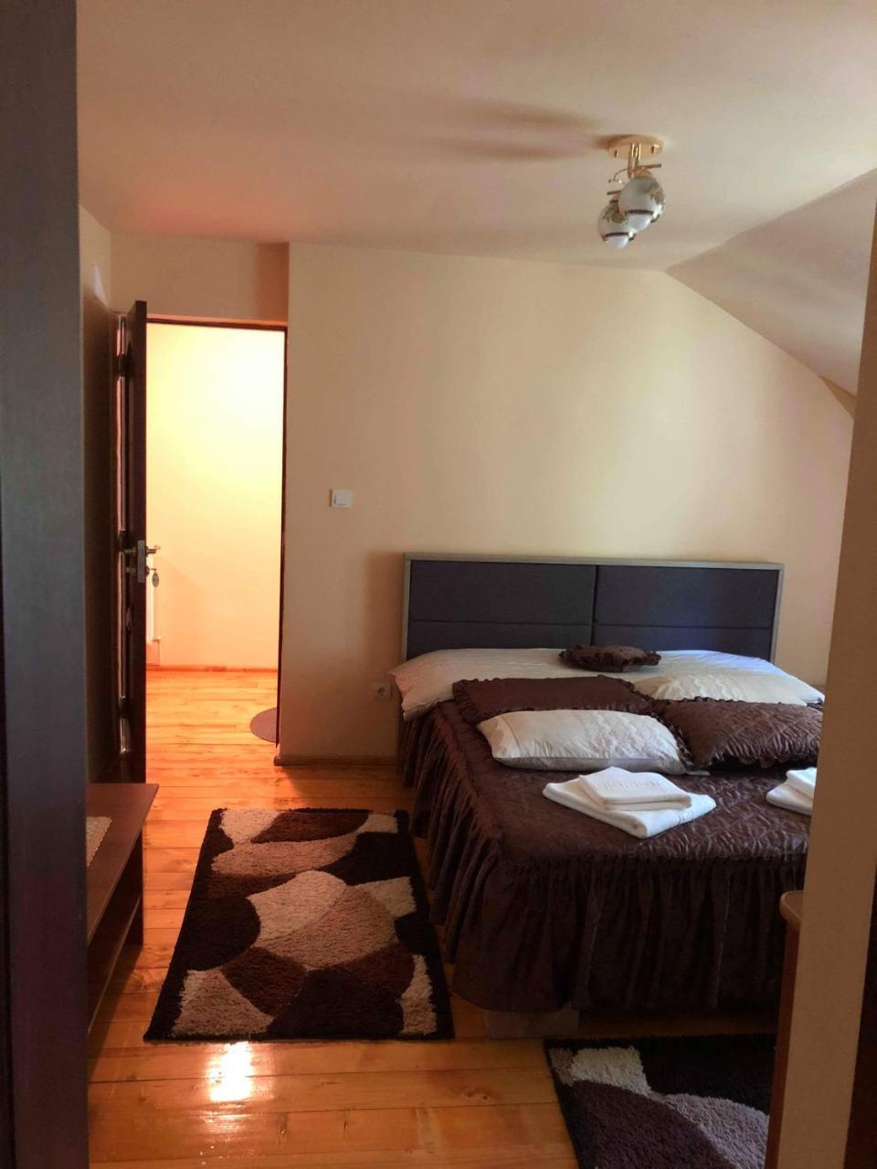 Cabana Cory Râușor Rîu de Mori Exterior foto